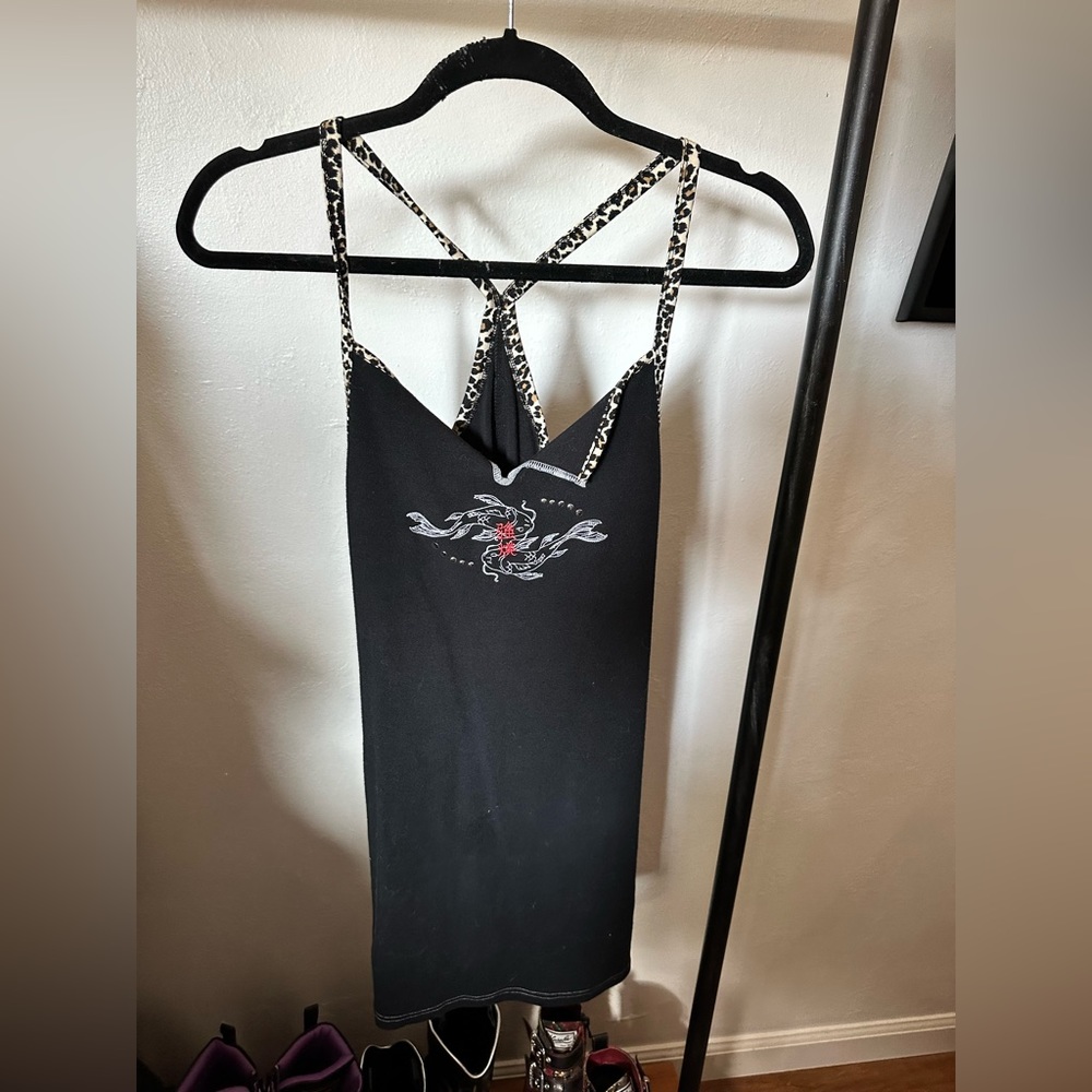 We gang young koi fish dress